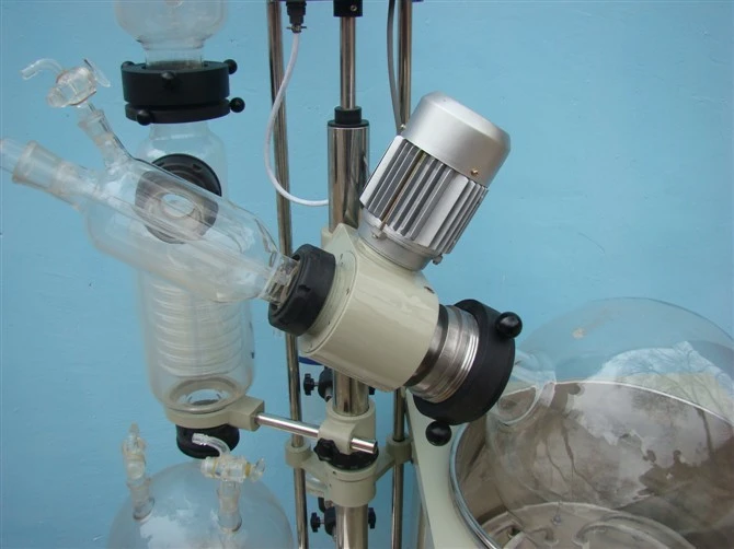 Large Scale RotaryEvaporator